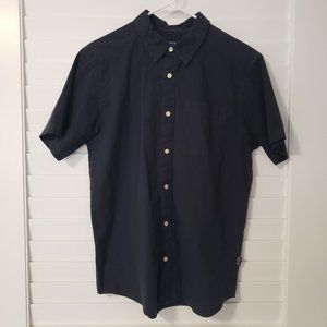 Patagonia Men's Short Sleeve Black Button Down Medium